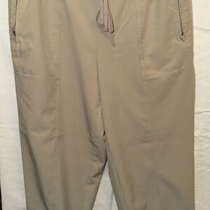 Lou & Grey Women's Tan Joggers